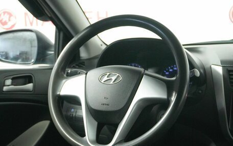 Hyundai Solaris II рестайлинг, 2013 год, 789 000 рублей, 16 фотография