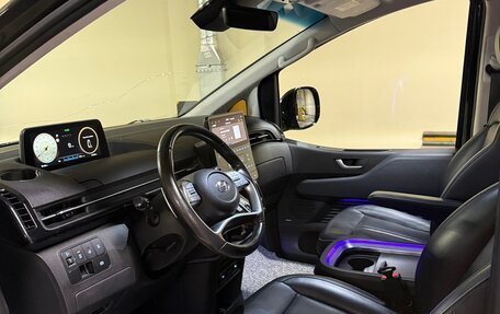 Hyundai Staria, 2021 год, 3 500 000 рублей, 7 фотография