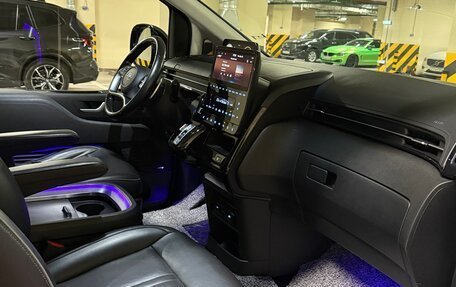 Hyundai Staria, 2021 год, 3 500 000 рублей, 18 фотография