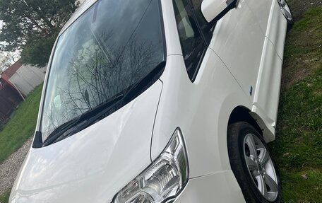 Nissan Serena IV, 2012 год, 1 150 000 рублей, 2 фотография