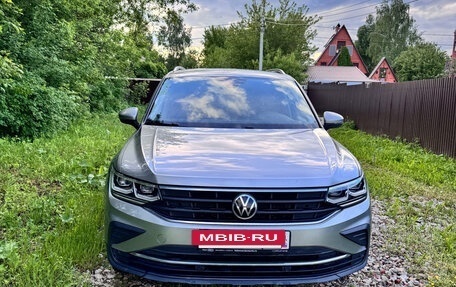 Volkswagen Tiguan II, 2021 год, 2 фотография