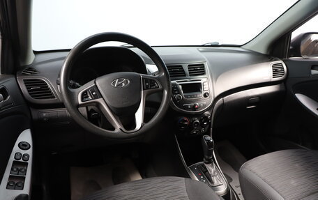 Hyundai Solaris II рестайлинг, 2015 год, 899 000 рублей, 7 фотография