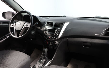 Hyundai Solaris II рестайлинг, 2015 год, 899 000 рублей, 9 фотография