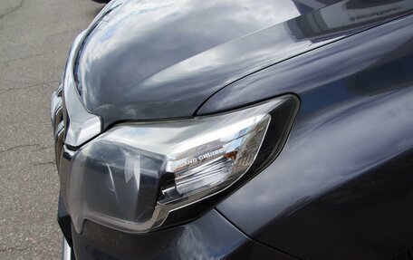 Toyota Land Cruiser Prado 150 рестайлинг 2, 2014 год, 3 299 000 рублей, 30 фотография