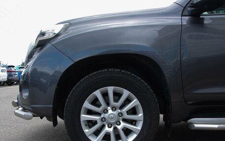 Toyota Land Cruiser Prado 150 рестайлинг 2, 2014 год, 3 299 000 рублей, 31 фотография