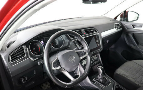 Volkswagen Tiguan II, 2021 год, 2 999 999 рублей, 10 фотография