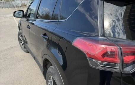 Toyota RAV4, 2019 год, 2 250 000 рублей, 8 фотография