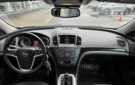 Opel Insignia II рестайлинг, 2011 год, 700 000 рублей, 10 фотография