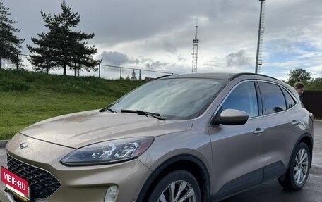 Ford Escape, 2021 год, 3 900 000 рублей, 10 фотография
