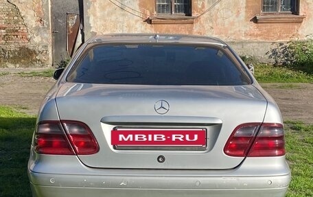 Mercedes-Benz CLK-Класс, 2000 год, 350 000 рублей, 4 фотография