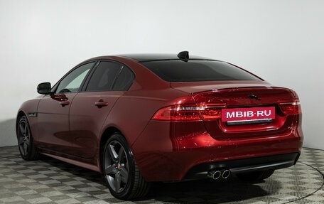 Jaguar XE I рестайлинг, 2016 год, 1 899 700 рублей, 8 фотография