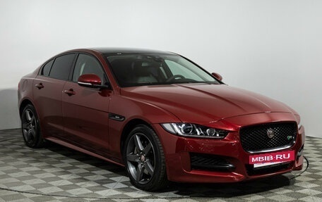 Jaguar XE I рестайлинг, 2016 год, 1 899 700 рублей, 4 фотография