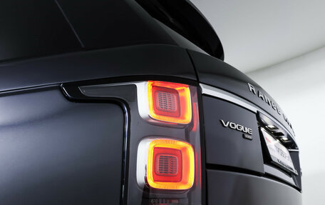 Land Rover Range Rover IV рестайлинг, 2021 год, 7 990 000 рублей, 25 фотография
