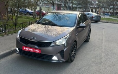 KIA Rio IV, 2021 год, 950 000 рублей, 1 фотография