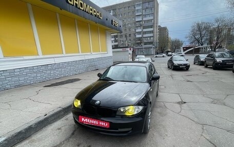 BMW 1 серия, 2010 год, 600 000 рублей, 10 фотография