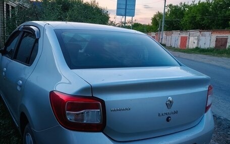 Renault Logan II, 2016 год, 700 000 рублей, 2 фотография