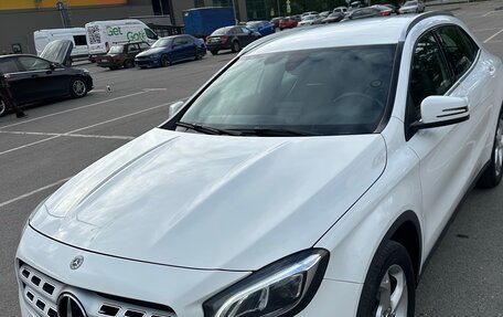 Mercedes-Benz GLA, 2019 год, 1 974 000 рублей, 1 фотография