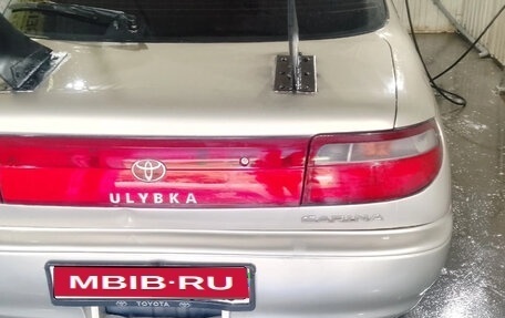 Toyota Carina, 1993 год, 260 000 рублей, 1 фотография