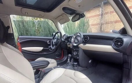 MINI Hatch, 2012 год, 1 450 000 рублей, 11 фотография