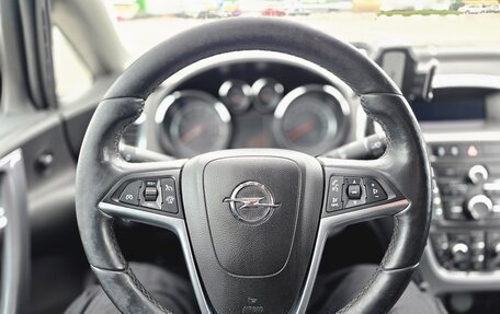 Opel Astra J, 2014 год, 670 000 рублей, 11 фотография