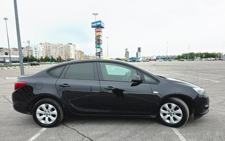 Opel Astra J, 2014 год, 670 000 рублей, 5 фотография