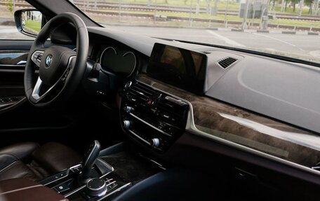 BMW 5 серия, 2018 год, 3 500 000 рублей, 14 фотография