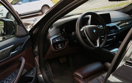 BMW 5 серия, 2018 год, 3 500 000 рублей, 13 фотография