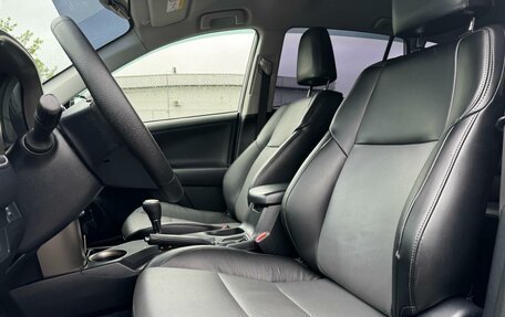 Toyota RAV4, 2014 год, 1 996 000 рублей, 8 фотография