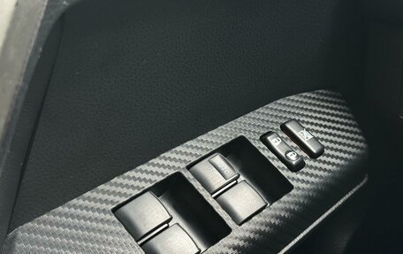 Toyota RAV4, 2014 год, 1 996 000 рублей, 13 фотография