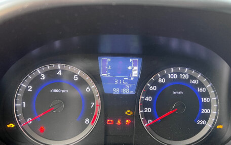 Hyundai Solaris II рестайлинг, 2015 год, 510 000 рублей, 5 фотография