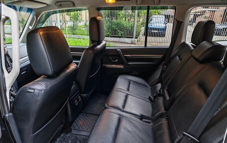 Mitsubishi Pajero IV, 2012 год, 2 150 000 рублей, 16 фотография