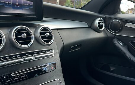 Mercedes-Benz C-Класс, 2016 год, 3 100 000 рублей, 10 фотография