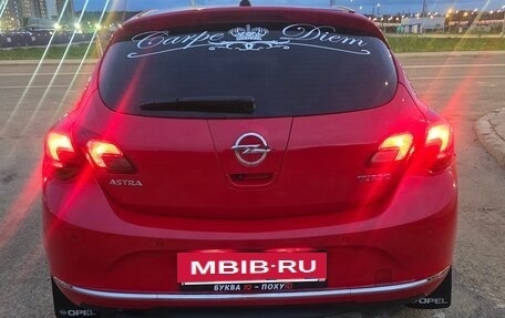 Opel Astra J, 2013 год, 950 000 рублей, 5 фотография