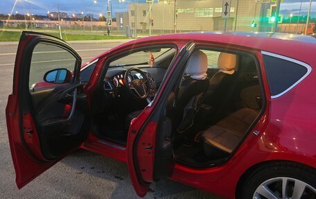 Opel Astra J, 2013 год, 950 000 рублей, 10 фотография