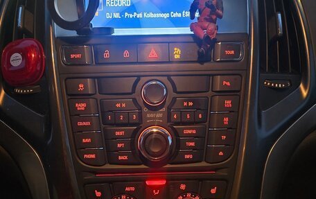 Opel Astra J, 2013 год, 950 000 рублей, 14 фотография
