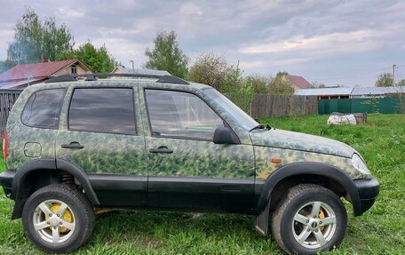 Chevrolet Niva I рестайлинг, 2003 год, 280 000 рублей, 5 фотография