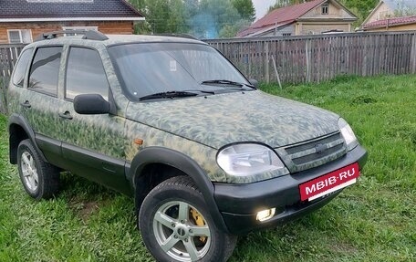 Chevrolet Niva I рестайлинг, 2003 год, 280 000 рублей, 6 фотография