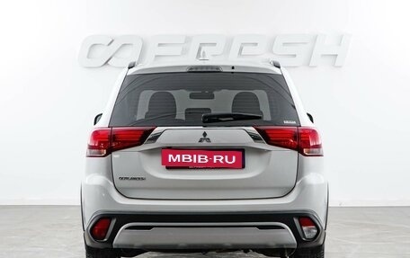 Mitsubishi Outlander III рестайлинг 3, 2022 год, 2 498 999 рублей, 4 фотография