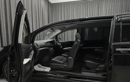 Toyota ISis I, 2012 год, 1 200 000 рублей, 17 фотография