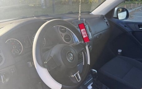 Volkswagen Tiguan I, 2012 год, 930 000 рублей, 13 фотография
