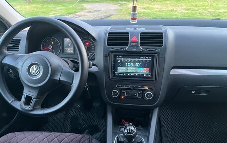 Volkswagen Jetta VI, 2010 год, 630 000 рублей, 5 фотография