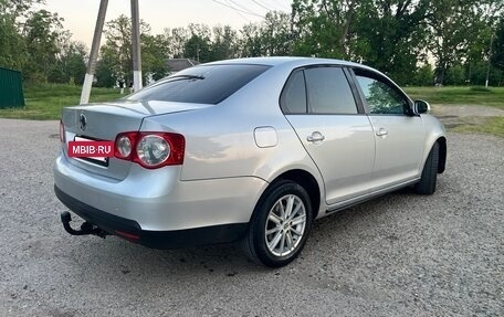 Volkswagen Jetta VI, 2010 год, 630 000 рублей, 3 фотография