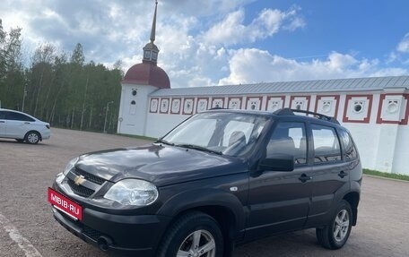 Chevrolet Niva I рестайлинг, 2012 год, 429 000 рублей, 2 фотография
