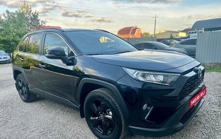 Toyota RAV4, 2021 год, 4 239 000 рублей, 4 фотография