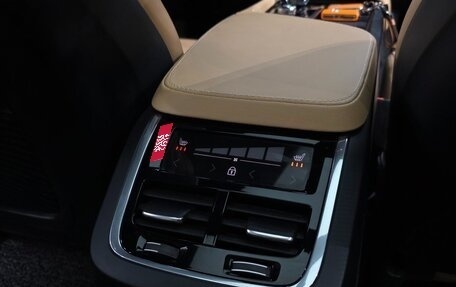 Volvo XC90 II рестайлинг, 2022 год, 6 800 000 рублей, 15 фотография