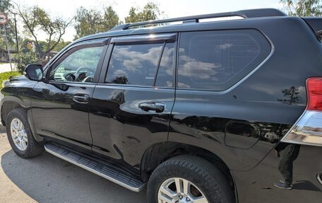 Toyota Land Cruiser Prado 150 рестайлинг 2, 2010 год, 2 500 000 рублей, 7 фотография
