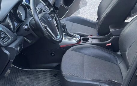 Opel Astra J, 2010 год, 700 000 рублей, 12 фотография