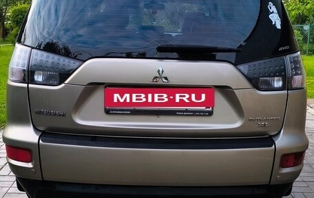 Mitsubishi Outlander III рестайлинг 3, 2008 год, 950 000 рублей, 5 фотография