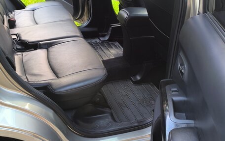 Mitsubishi Outlander III рестайлинг 3, 2008 год, 950 000 рублей, 24 фотография
