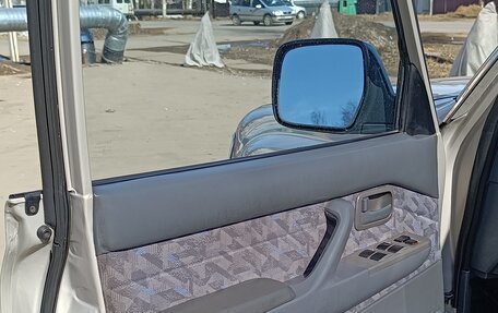Toyota Land Cruiser 80 рестайлинг, 1996 год, 1 850 000 рублей, 13 фотография